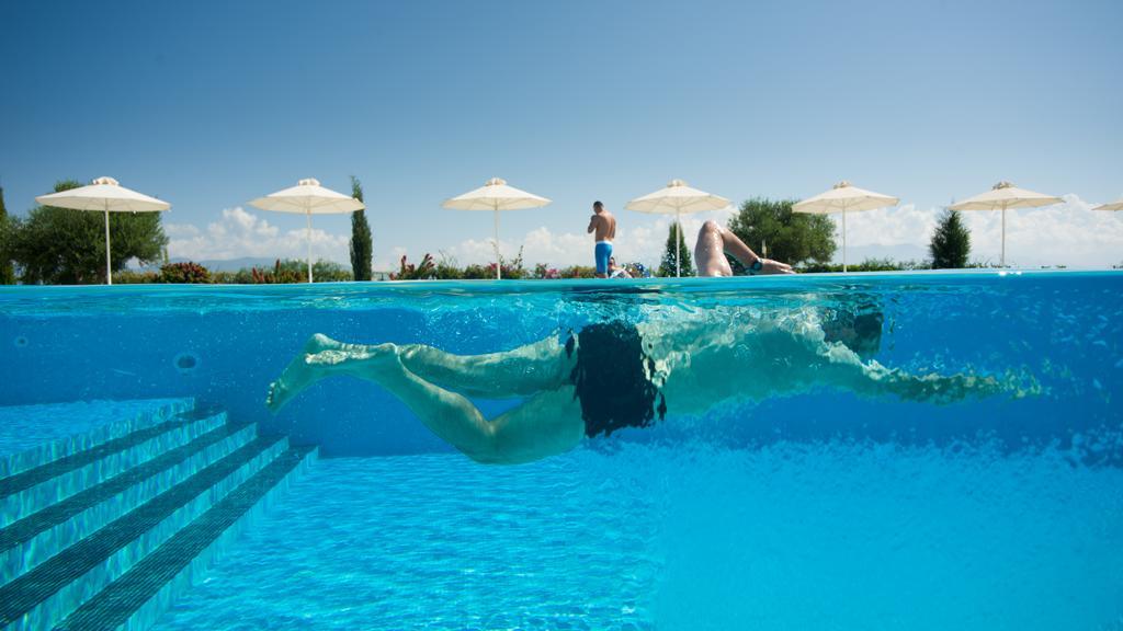 Buca Beach Resort Messíni Стая снимка